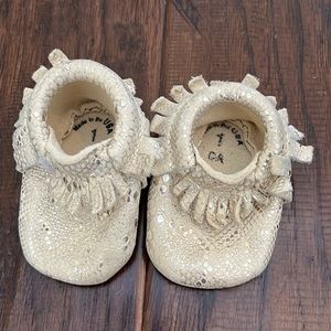 Freshly Picked metallic moccasins